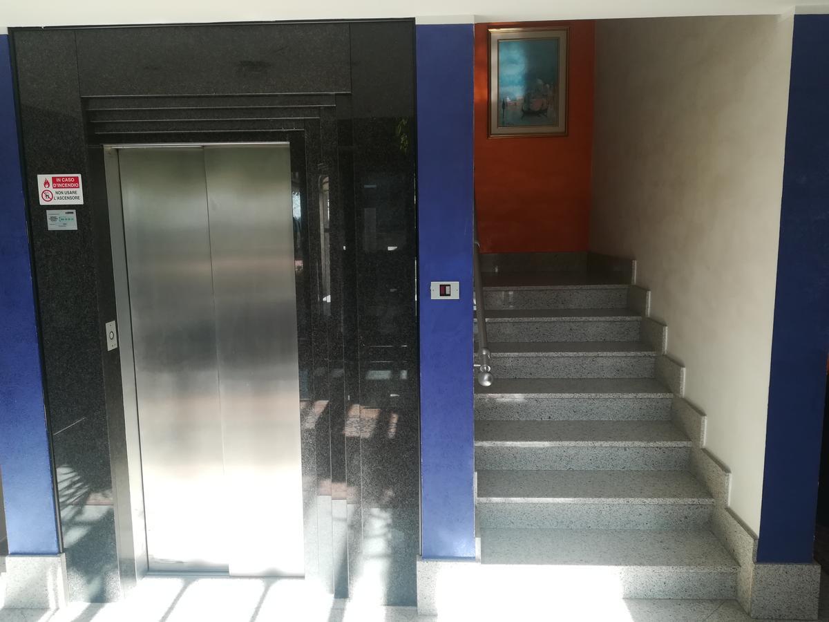Hotel Gardenia Cermenate Exterior photo