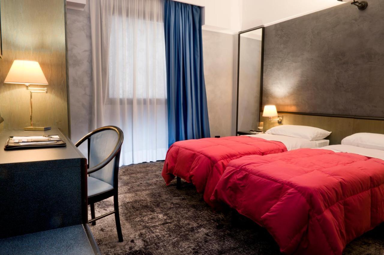 Hotel Gardenia Cermenate Exterior photo